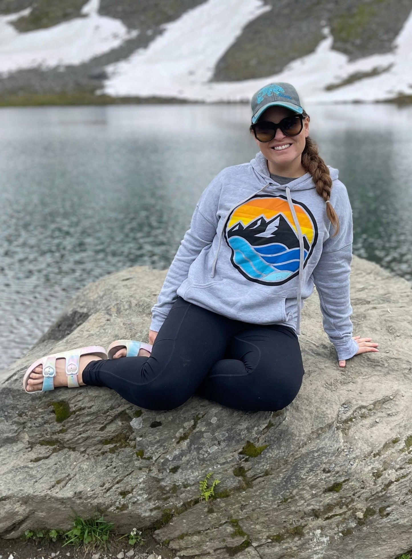 Hoodie - Color Logo (Unisex)