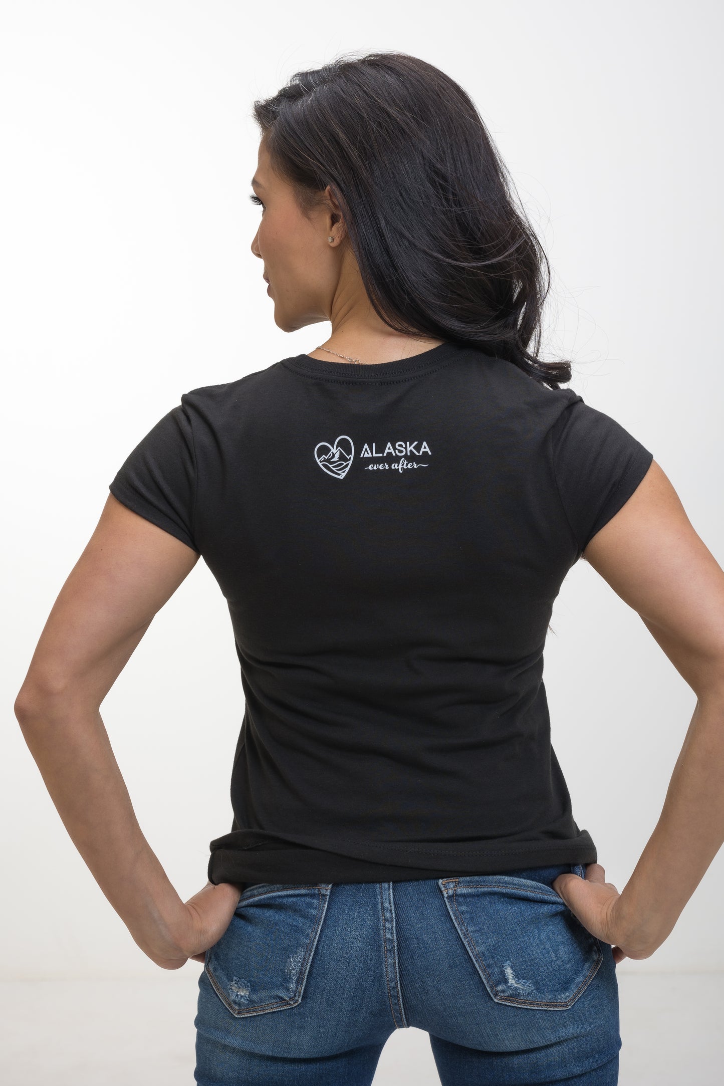T-Shirt - Alaska Wife Life (Women's)